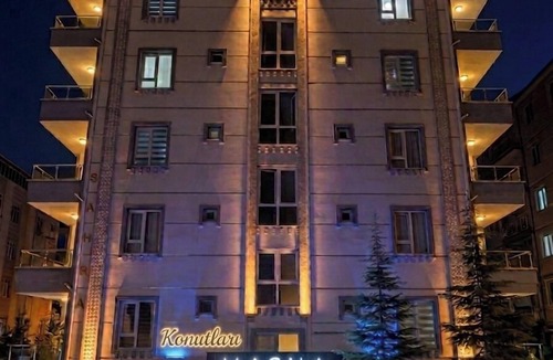 Karaman Apartment | Masha Suite