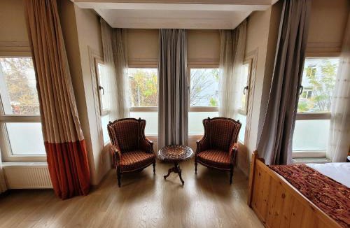Kumkapi Bed & Breakfast | Masif House