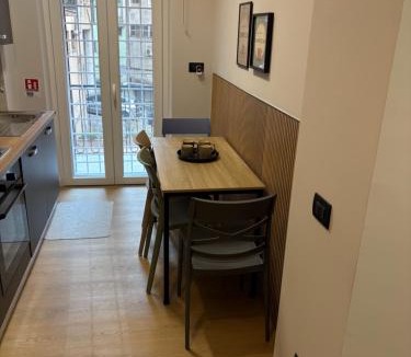 Quartiere XI Portuense Apartment | Masonber trastevere centro Wi-Fi free balcone metro