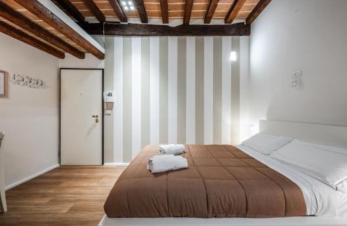 Old Town Apartment | Masone Home