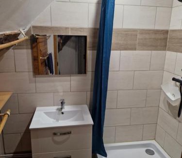 Besson House | Massaflo climatisation 2 chambres