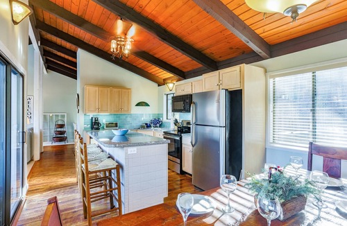 McGaheysville Villa | Massanutten Treehouse Mountainside Escape that’s Steps to the Resort