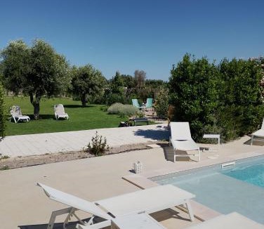 Pulsano Bed & Breakfast | Masseria Ella