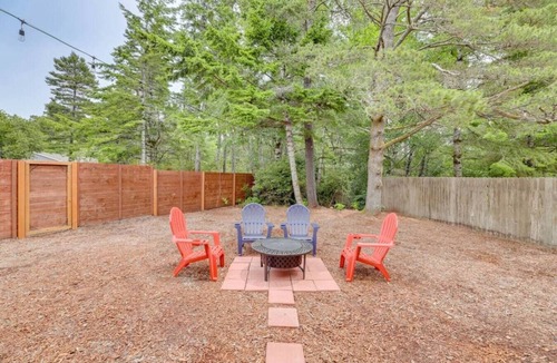 Florence House | Massive 3 bedroom close to the water!