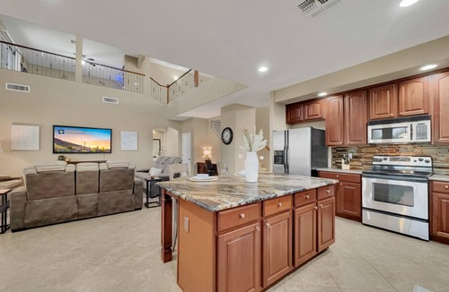 Maricopa House | Massive Golf Course Home with Pool, Spa, Game Room, Yoga Room! Stay a While