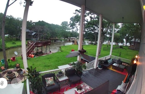 Leisure Land House | Massive lakefront home with HOT TUB!