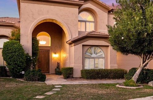 Arabian Views Cottage | Massive North Scottsdale 6 Bdrm w/Oasis Backyard!