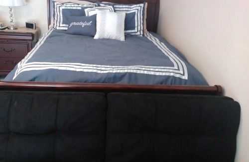 Country Place Bed & Breakfast | Master BR private full bath,private entrance, exlusive use of pool, safe, quiet!