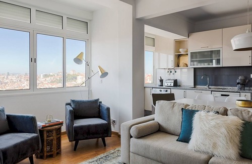 Alfama Apartment | Master Deco Gem in Graça