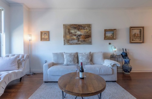 Hackensack River Waterfront Apartment | Master King plus 2 Queens by NYC & onsite gym