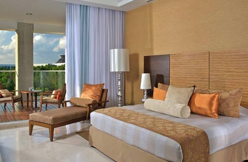 Las Jarretaderas Villa | Master Room