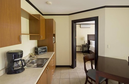 Santa Ana Hotel | Master Suite 2 bedrooms Apartment at Hotel Villa Los Candiles
