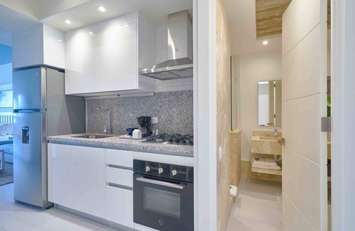Juan Dolio - El Pueblo Apartment | Master Suite Over The Caribbean Sea
