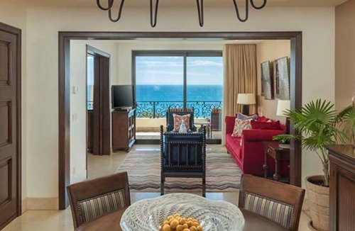 Cabo San Lucas Resort | Master Suite - perfect combination of space and privacy!