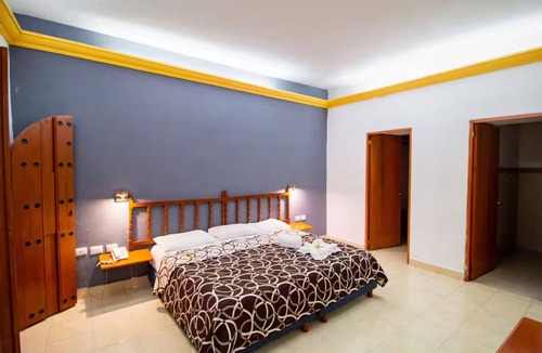 Centro Hotel | Master Suite with Comfort & Style in Mérida — Close to Downtown + Onsite Pool