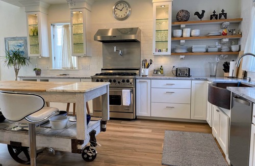 Swampscott House | Master Suite with magnificent views of the ocean