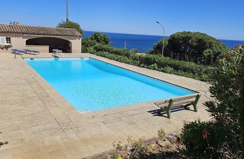 Plage de la Garonnette House | Master Villa sleeps 12 and very large swimming pool