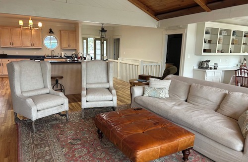 Eatonton Cottage | Master’s Week Charming 7-bedroom cottage with WiFi and AC on Lake Oconee