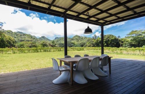 Takitumu District House | Mata Manea