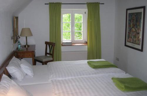 Pomster House | Maternushof