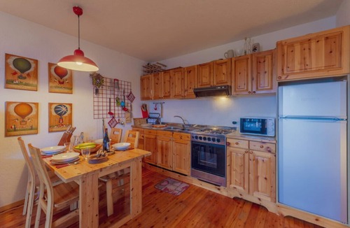 Challancin Apartment | Matilde House - Privacy - Mountain View