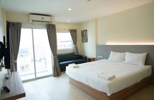 Rangsit Hotel | Matini Premium Hotel