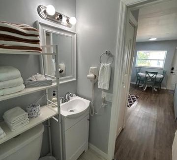 Matlacha Isles-Matlacha Shores Hotel | Matlacha on Shoreview