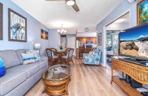 Kihei Condo | Maui Banyan G202 - King Bed, Ocean View, Across from Kamaole Beach