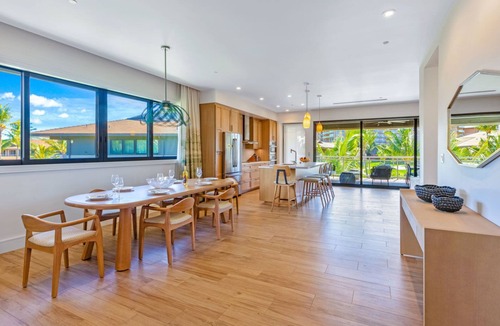 Honokowai Villa | Maui Resort Rentals: 6 Total Bedrooms at Kaanapali’s Newest Luxury Residences, Steps from Beach & Resort Amenities!