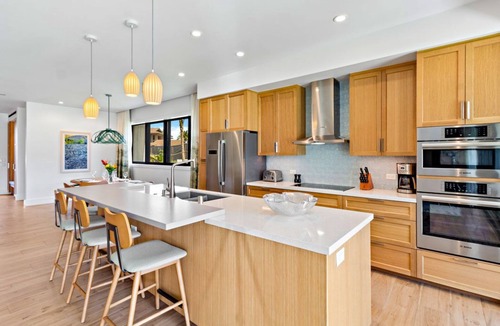 Honokowai Villa | Maui Resort Rentals: 6 Total Bedrooms at Kaanapali’s Newest Luxury Residences, Steps from Beach & Resort Amenities!