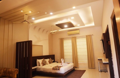 Garjia Hotel | Maulik Mansion Resort
