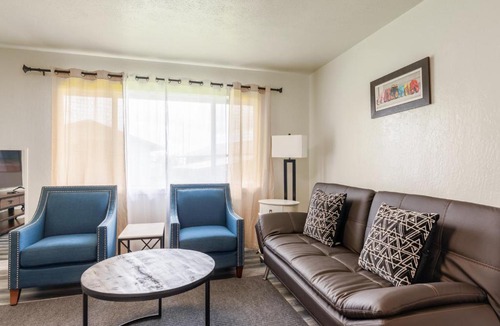 Hilo House | Mauna Place Getaway