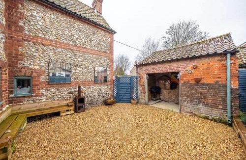 Docking House | Maurice Cottage