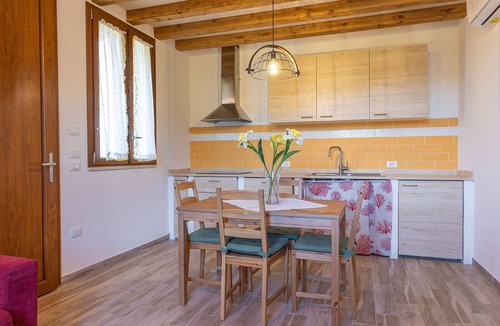 Baratti House | Maurino accommodation five minutes from the beach