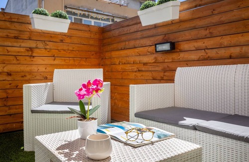Province of Cagliari Apartment | Max Apartment Holiday Home in Quartu Sant'Elena with Terrace and Parking