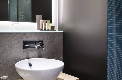 Quartier du Petit-Montrouge Hotel | Max Hotel