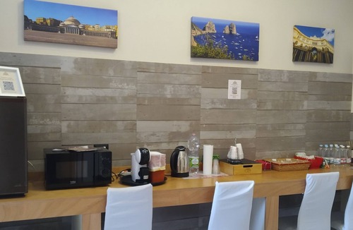 Naples City Centre Bed & Breakfast | MaX RelaX Suite