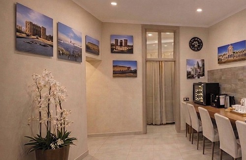 Naples City Centre Bed & Breakfast | MaX RelaX Suite