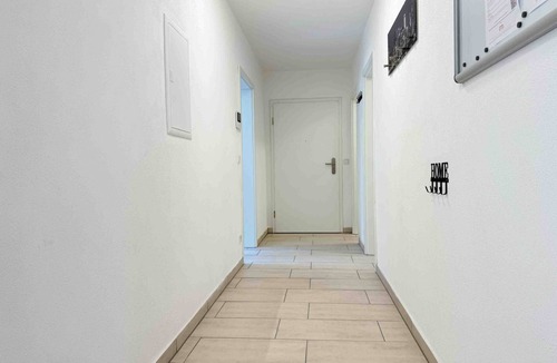 Maxhutte-Haidhof Apartment | MAX114 modern fitter's apartment