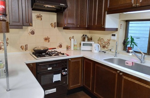 Adachi Apartment | Maximum capacity: 5 people, Sakura Room