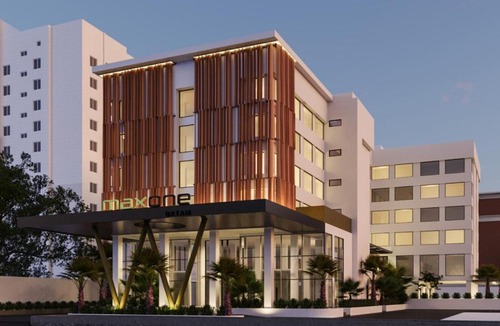 Lubuk Baja Hotel | MAXONE Batam