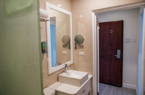 Welches Hotel | Maxwell Del Mar Hotel