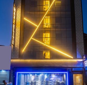 Udyog Vihar Hotel | MAXX Elite