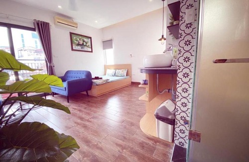Hai Ba Trung House | May - SUNSHINE