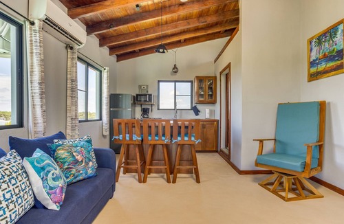 Cocoplum House | Maya Beach: Two Bedroom Lagoon View Apartment