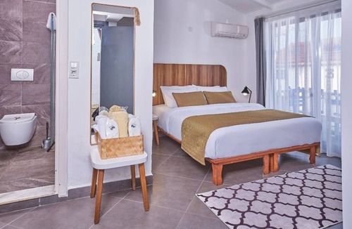 Sigacık Hotel | Maya Bistro Hotel Beach