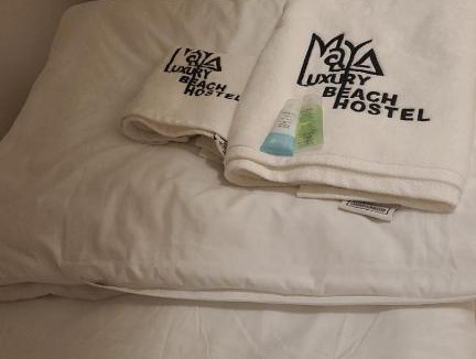 Dubai Marina Hostel | MAYA LUX HOMES