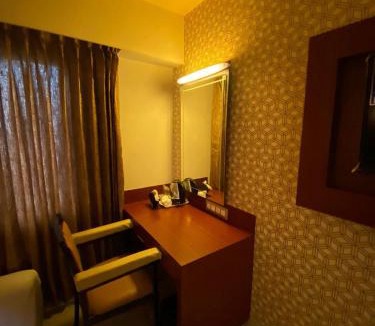 Tiruchirappalli Hotel | Maya Residency