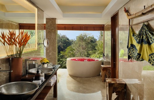 Peliatan Resort | Maya Ubud Resort and Spa