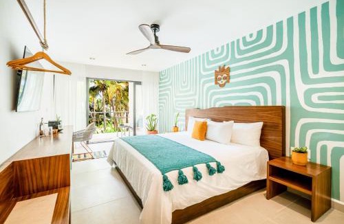 Isla Mujeres Hotel | Mayan Monkey Isla Mujeres - Social Hotel